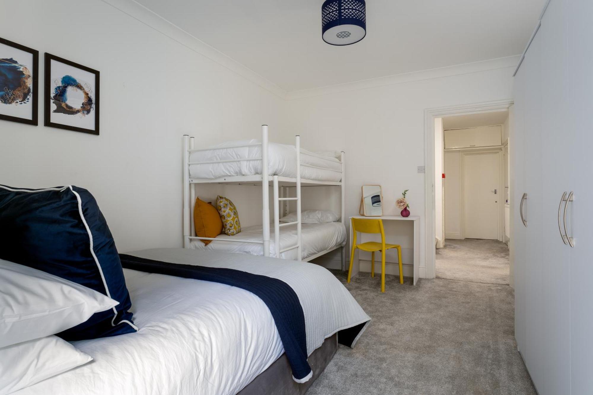 Near Beach, Torquay Heights Modern Apartments, Pet Friendly 객실 사진
